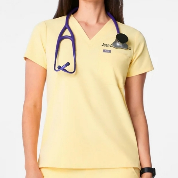 FIGS BUTTER YELLOW Catarina Scrub Top - Size LARGE Petite - NWT - Picture 2 of 7